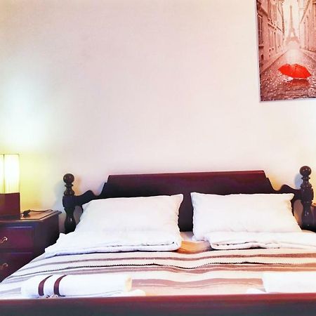 Crown Apartment ซาราเยโว ภายนอก รูปภาพ