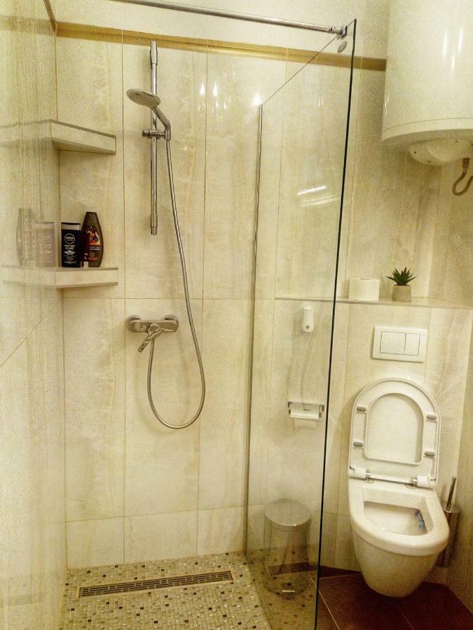 Crown Apartment ซาราเยโว ภายนอก รูปภาพ